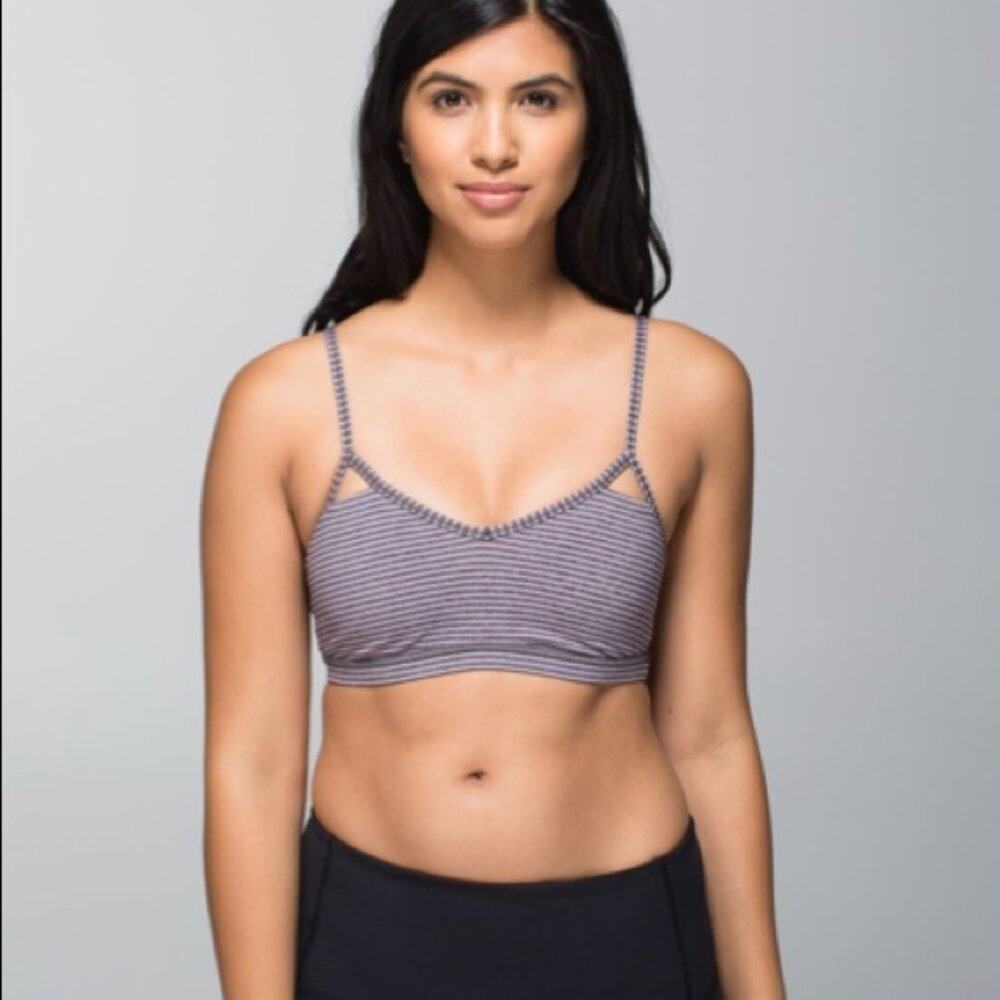Lululemon Seek the Heat Sports Bra Sz 6 Purple